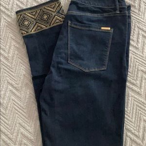 White House Black Market Slim Crop